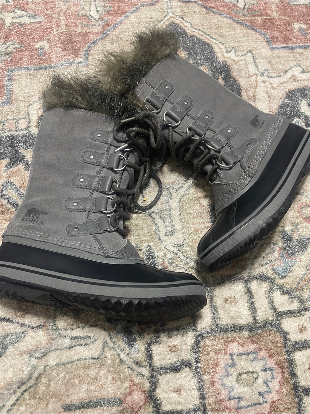 Sorel Women's Grey Lace-Up Winter Boots with Faux Fur Trim